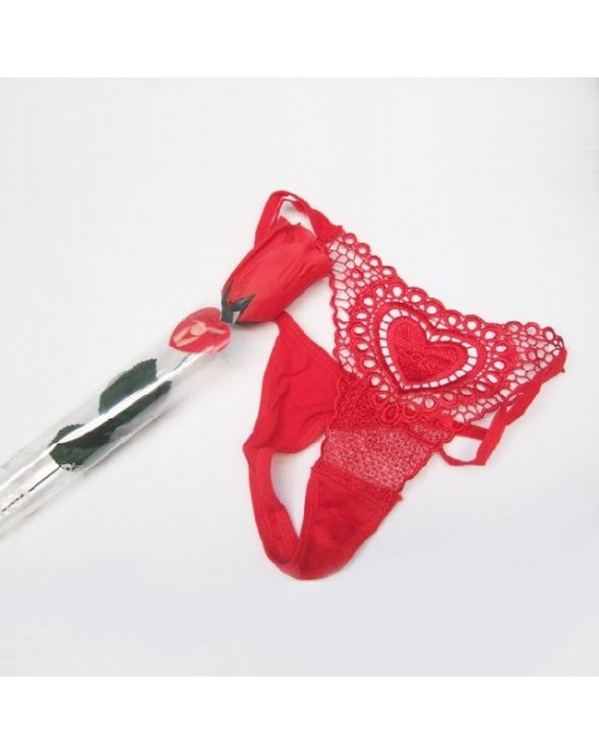 Rosa Roja con Tanga